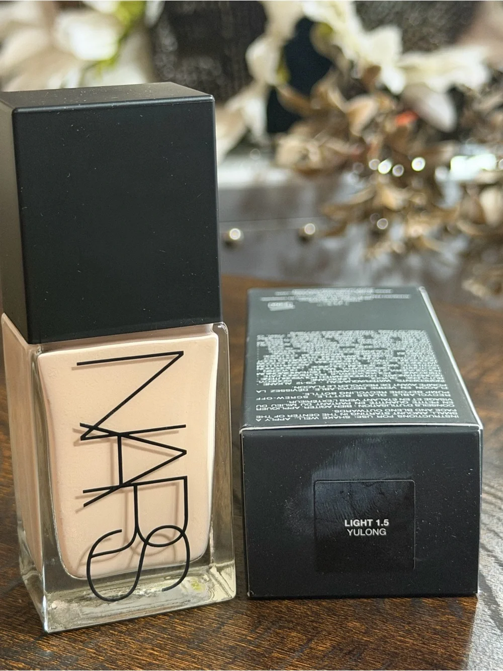 L1.5 Yulong-NARS Light Reflecting Foundation -